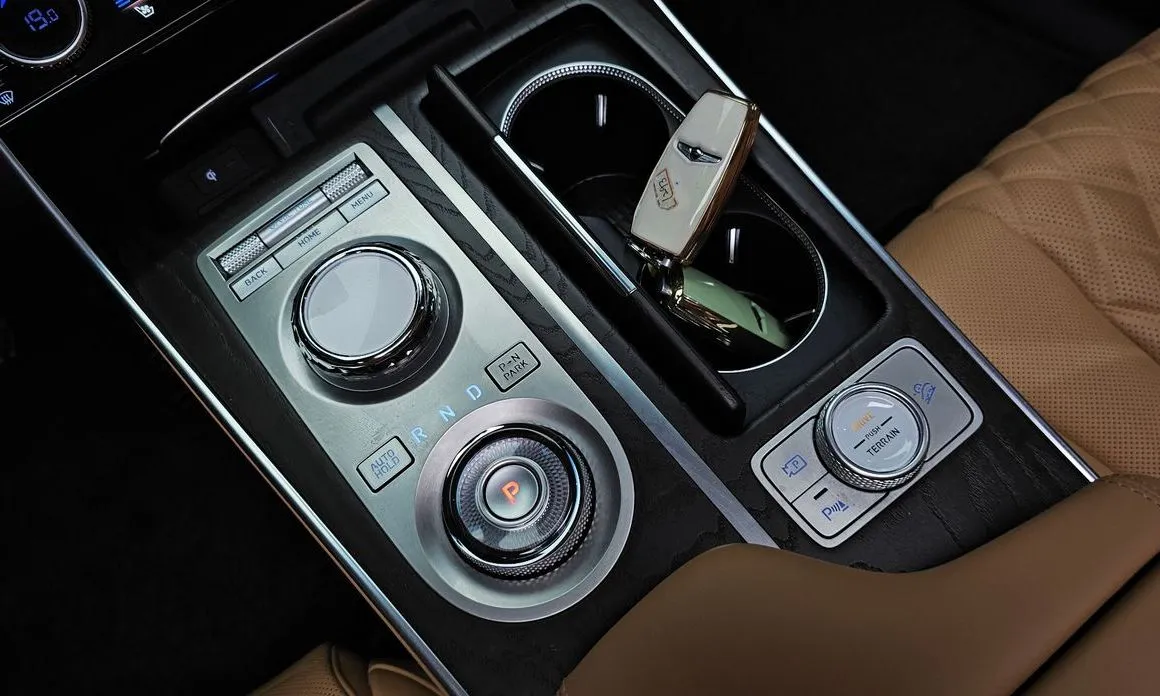Genesis GV80 — фото 2