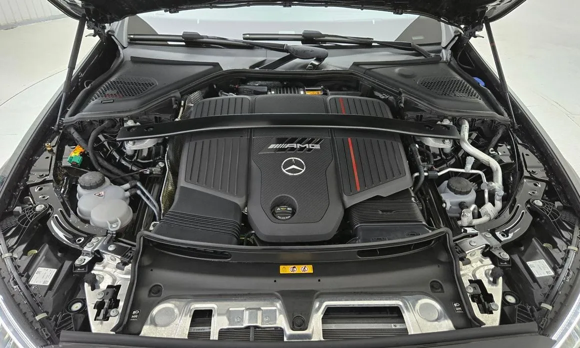 Mercedes-Benz E-Class 2025 из KR, фото 10