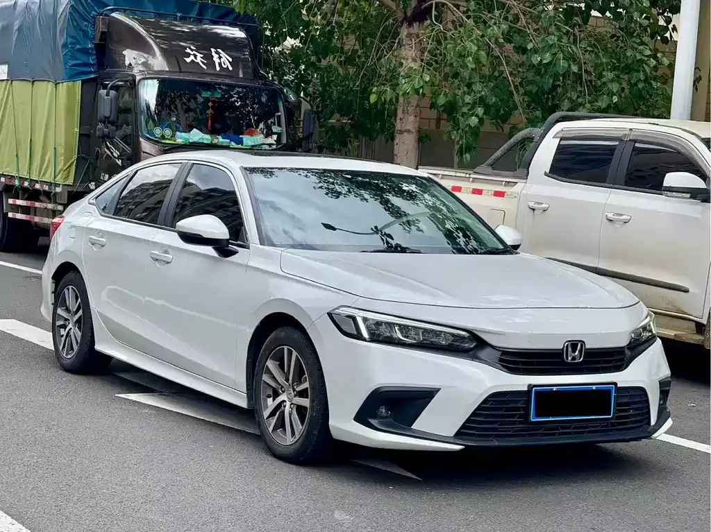 Honda Civic — фото 8