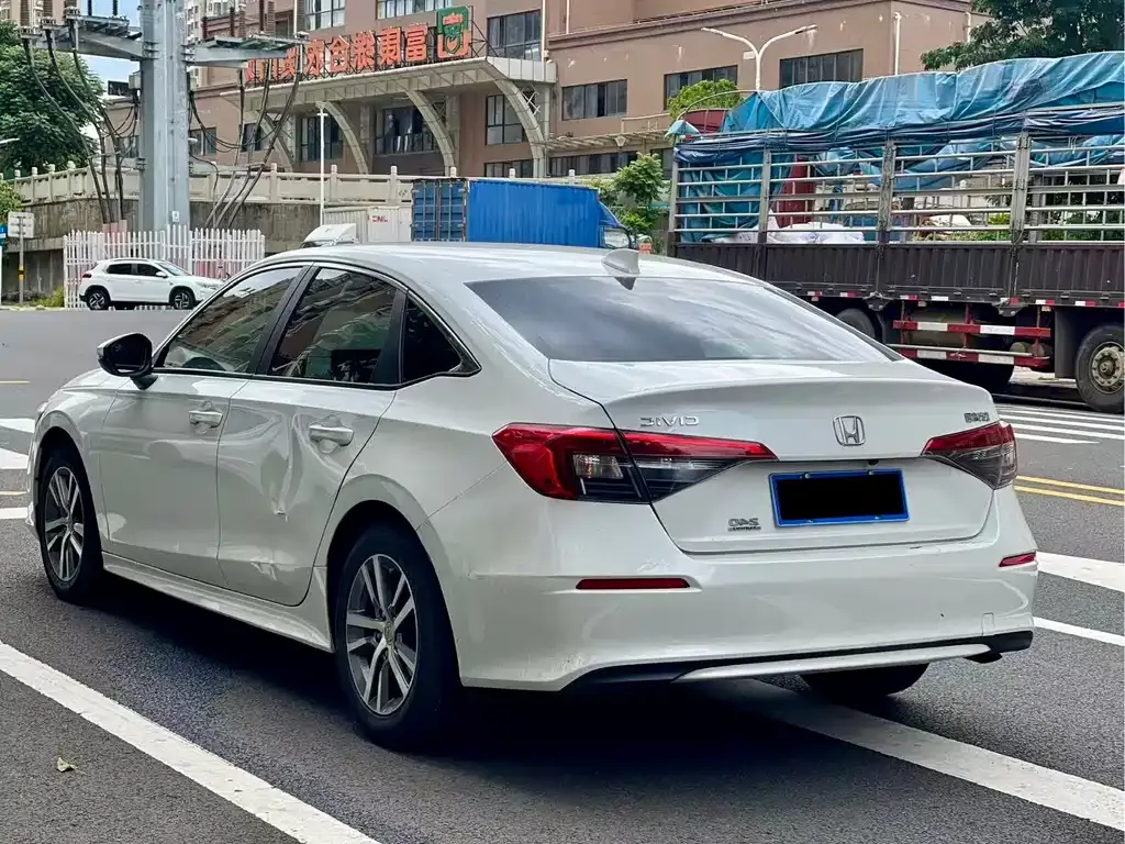 Honda Civic — фото 7
