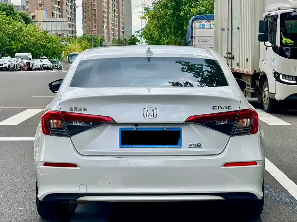 Honda Civic — фото 6