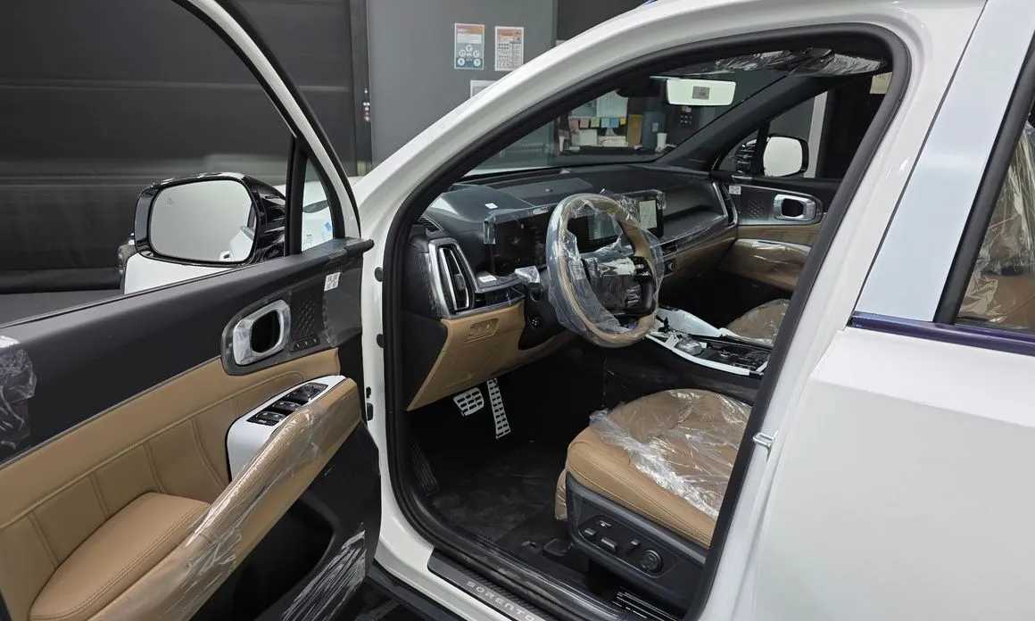 Kia Sorento — фото 3