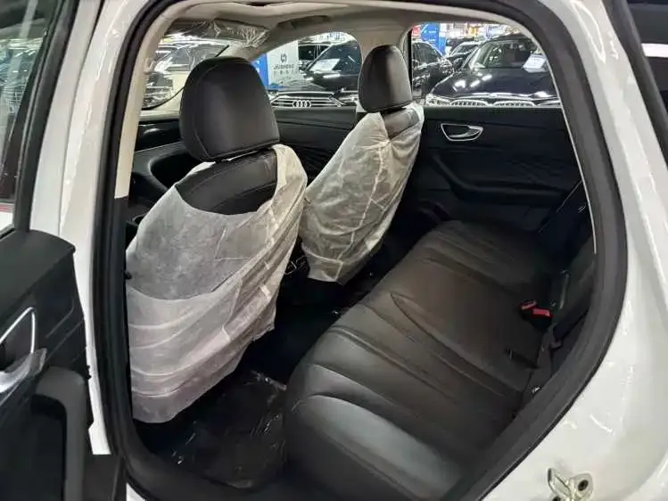 Roewe D7 2024 из CN, фото 2