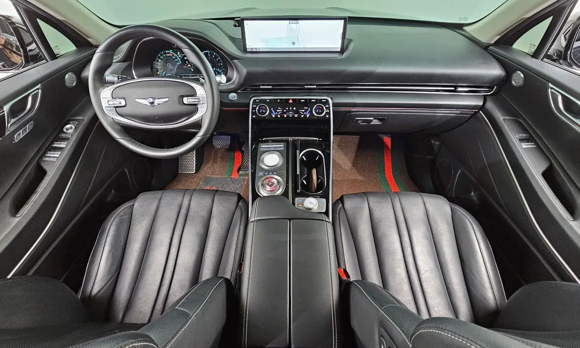 Genesis GV80 — фото 10