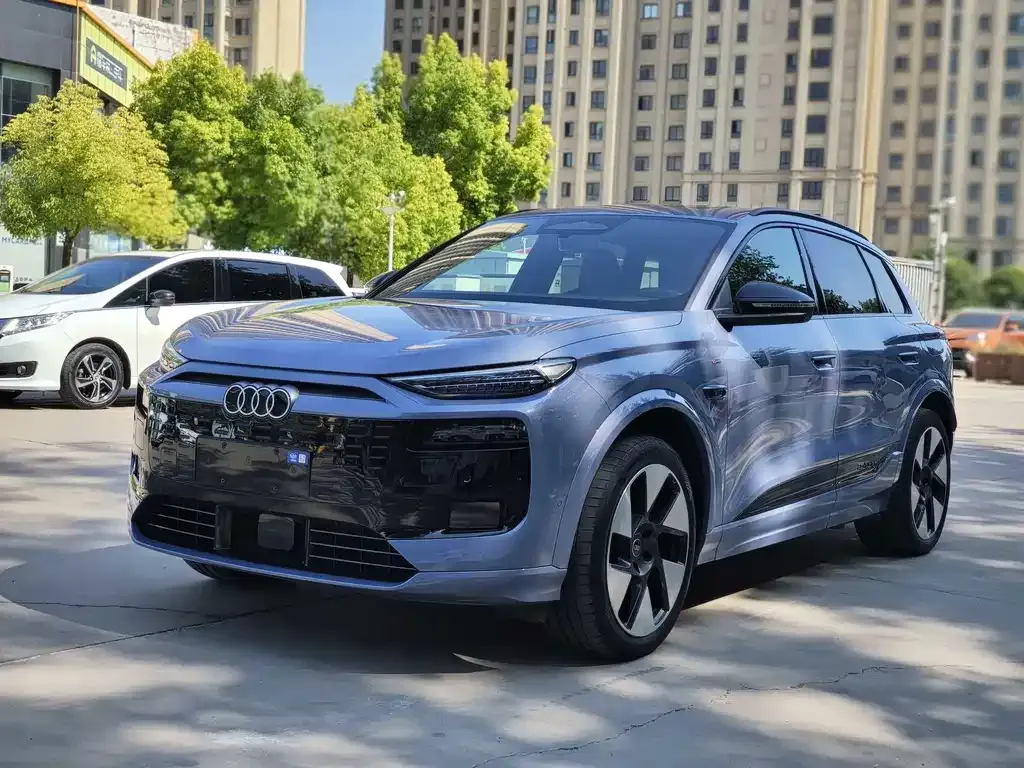 Audi Q6L e-tron