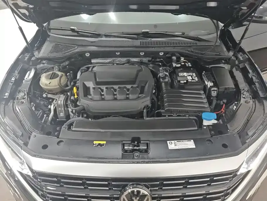 Volkswagen Passat — фото 5
