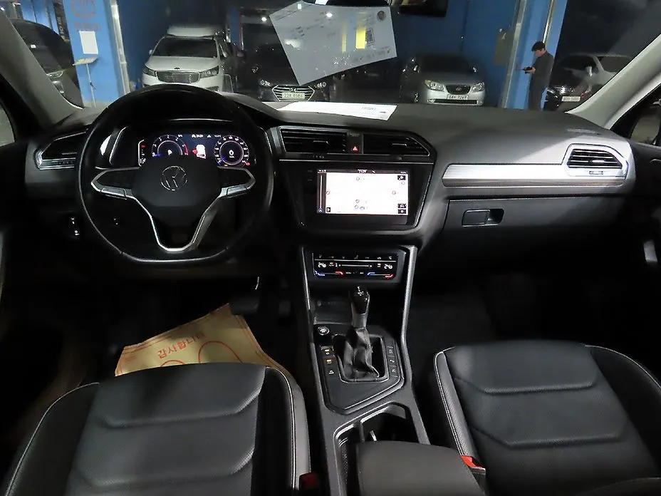 Volkswagen Tiguan 2022 из KR, фото 3