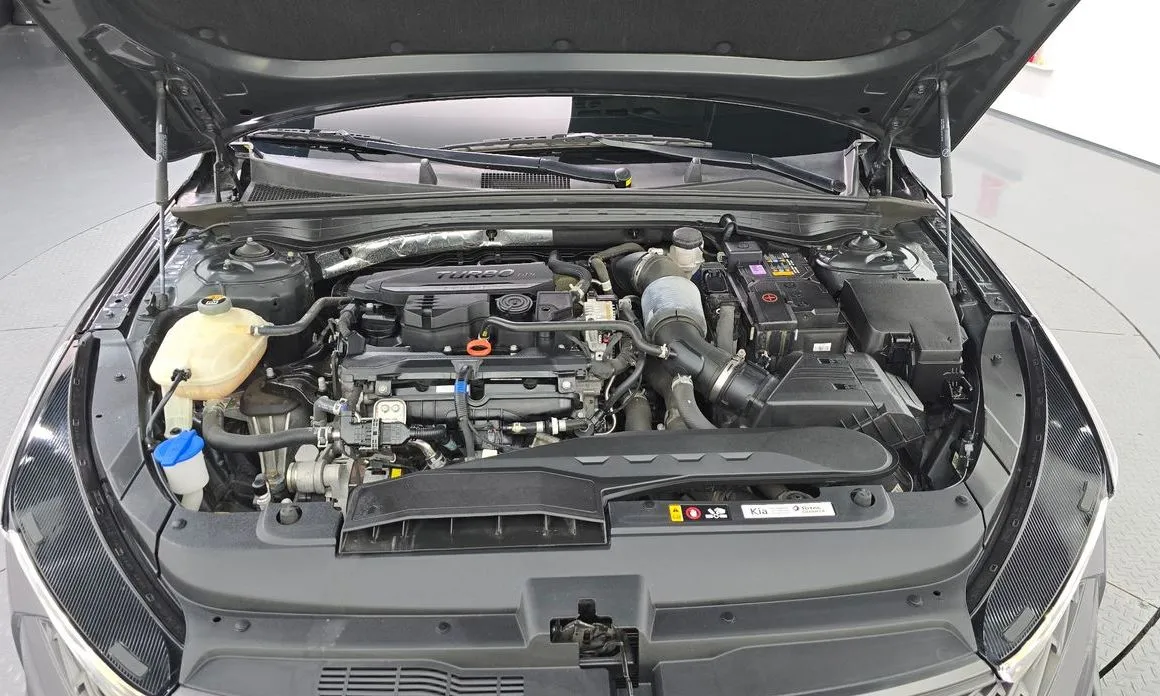 Kia K5 — фото 10