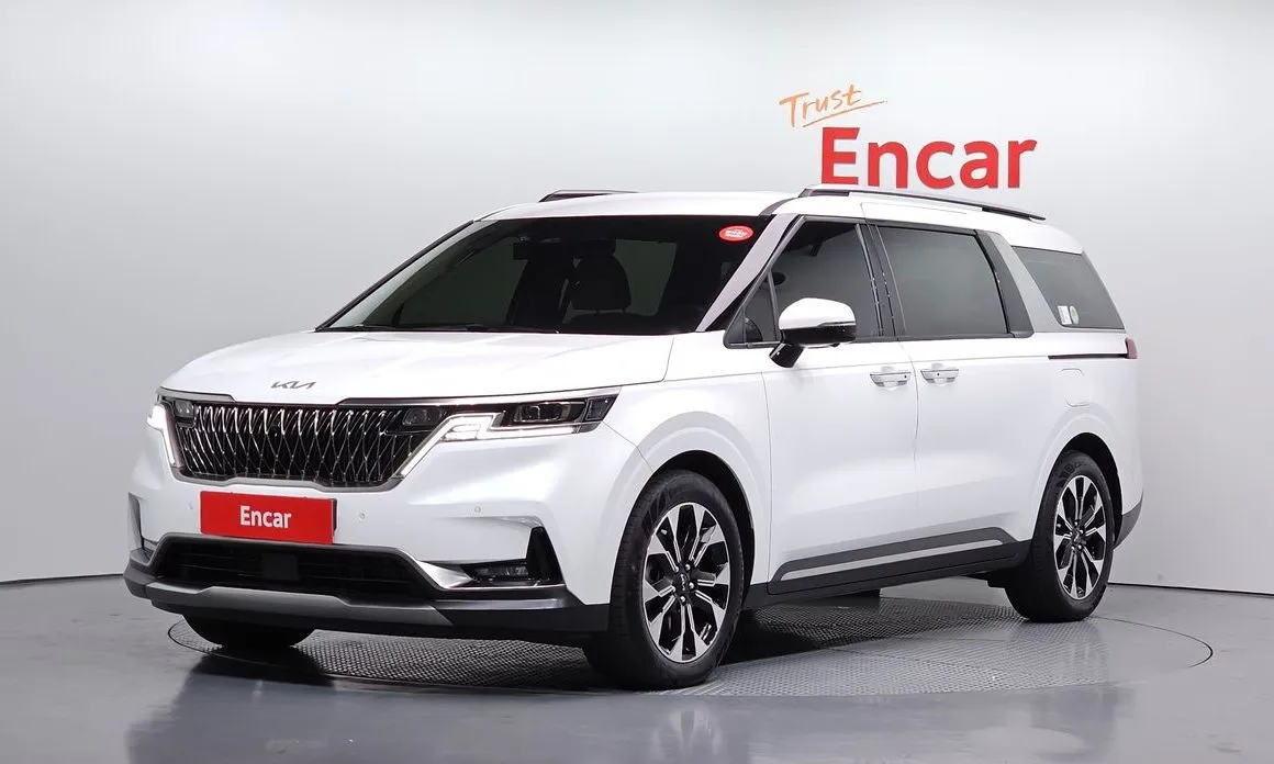 Kia Carnival 2023 из KR, фото 1