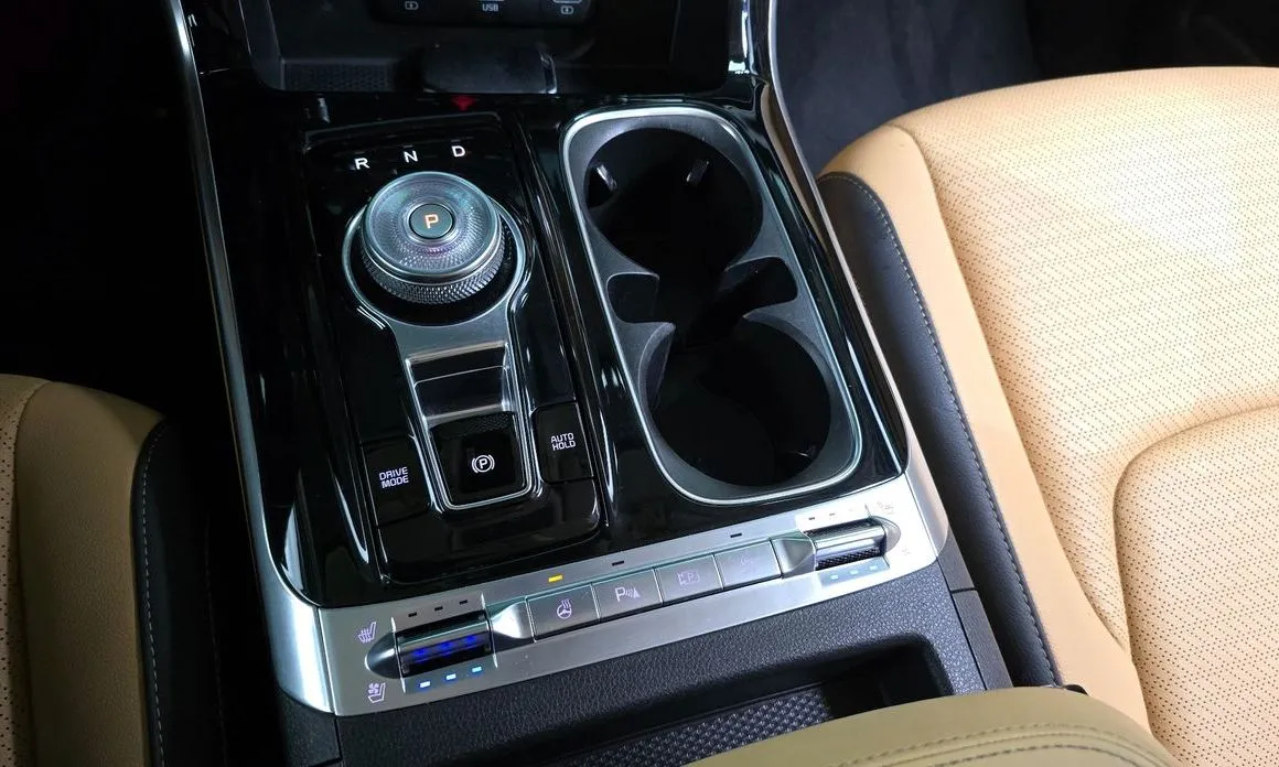 Kia Carnival 2023 из KR, фото 8