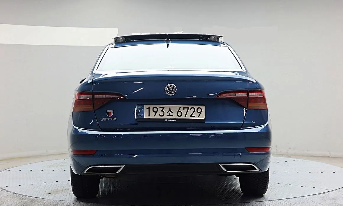 Volkswagen Jetta 2021 из KR, фото 2