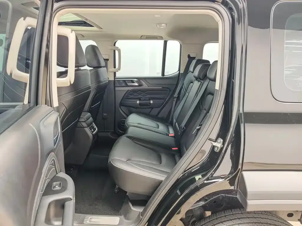 Tank 300 — фото 6