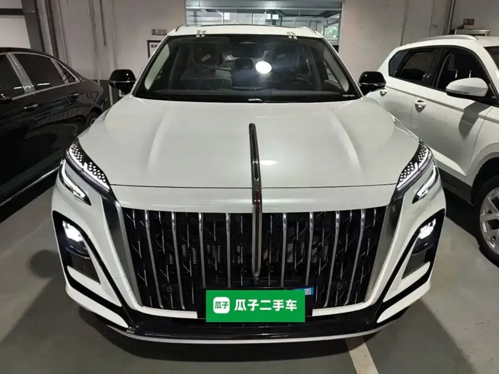 Hongqi HS3 PHEV — фото 10