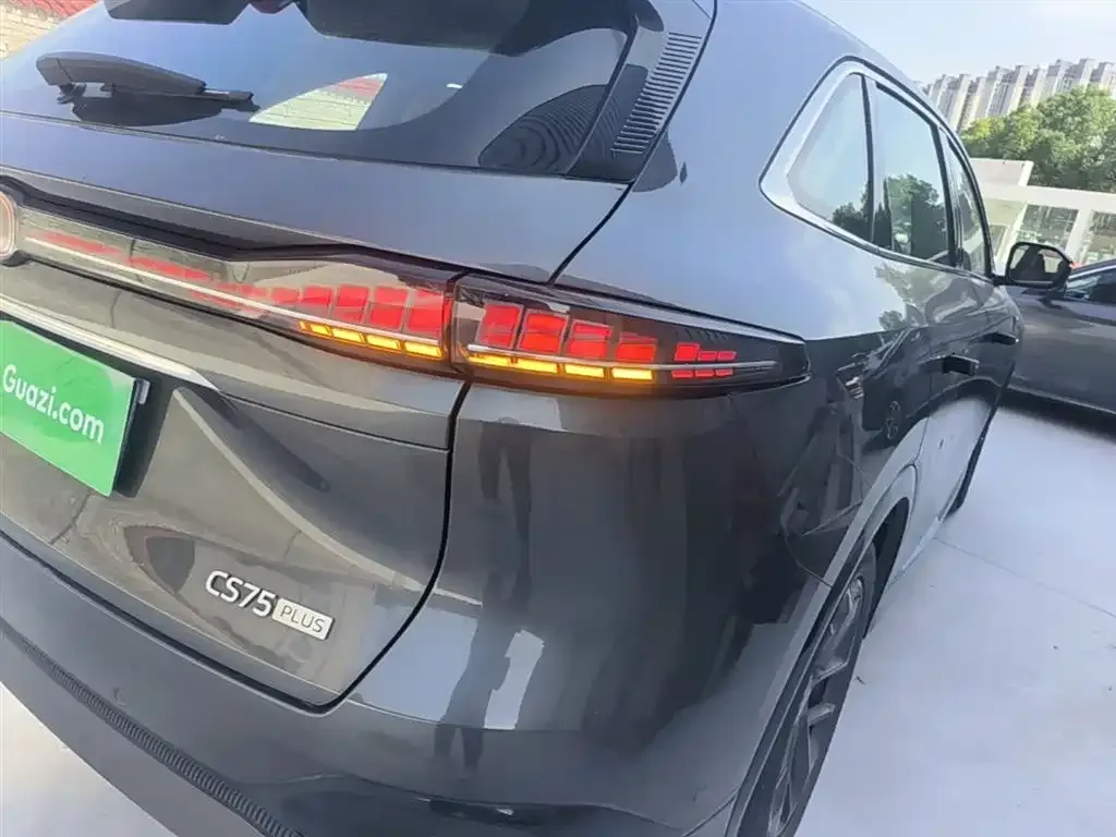 Changan CS75PLUS — фото 3
