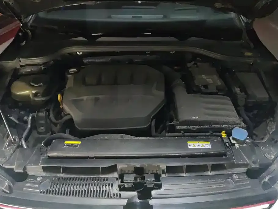 Volkswagen Golf GTI 2023 из CN, фото 4