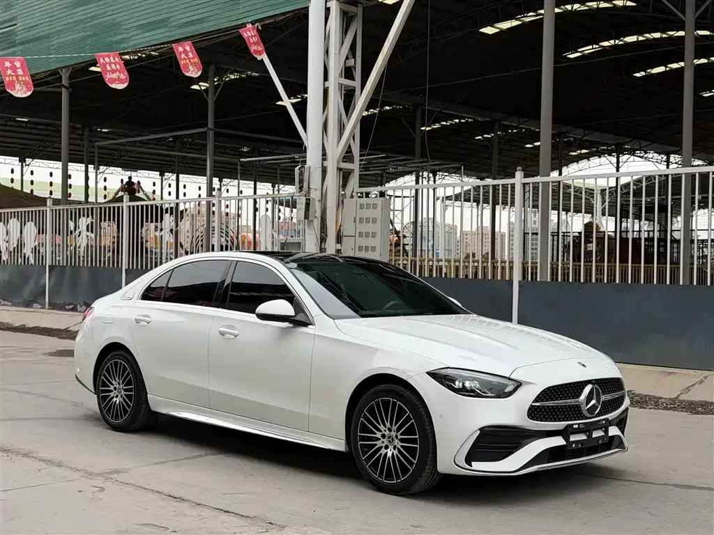 Mercedes-Benz C-Class — фото 10