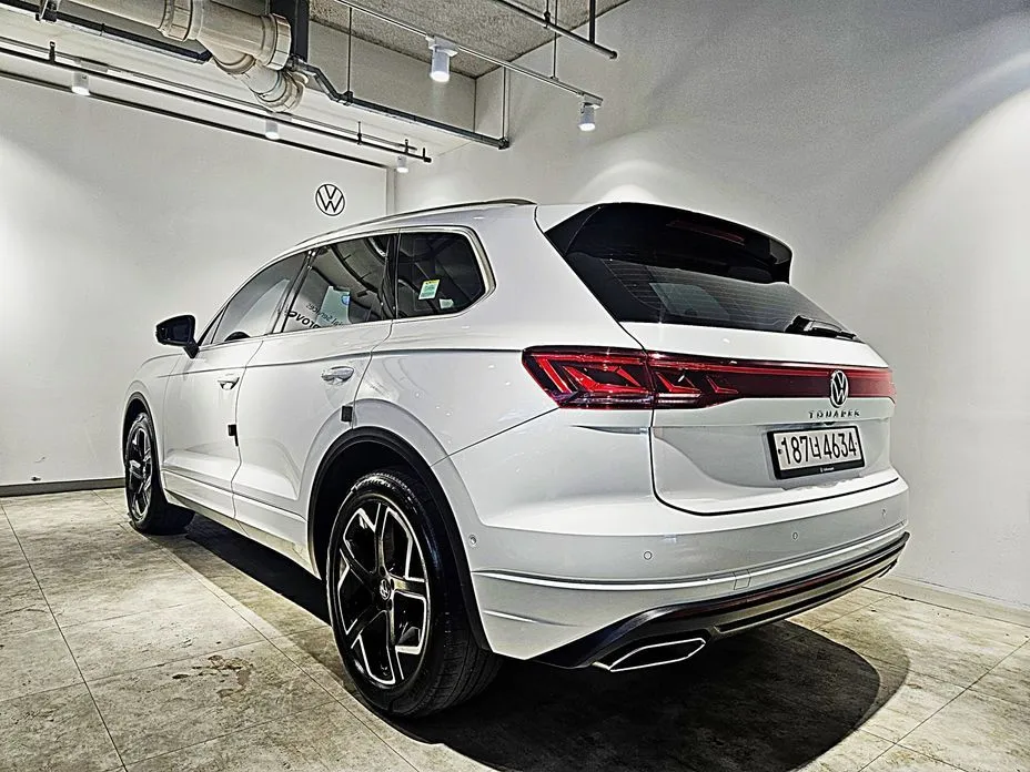 Volkswagen Touareg 2024 из KR, фото 3
