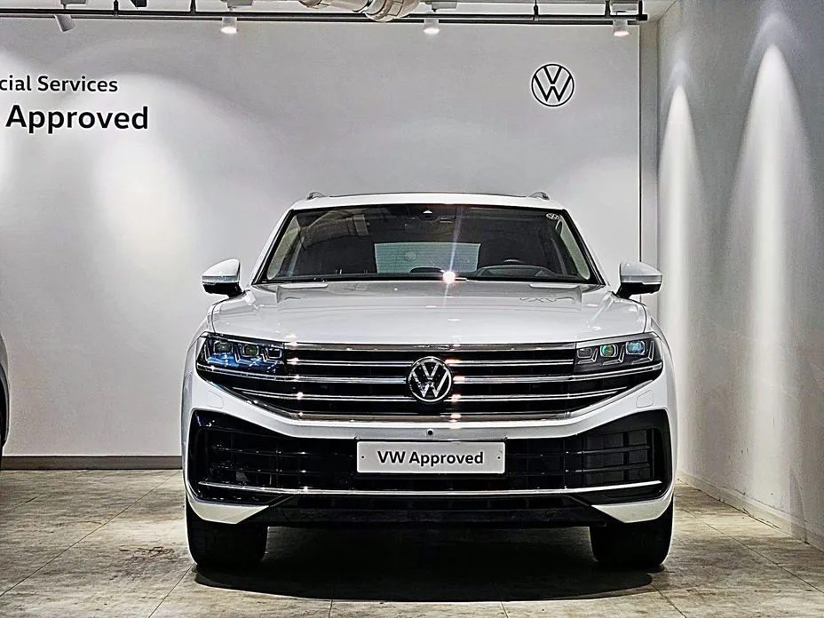 Volkswagen Touareg 2024 из KR, фото 2