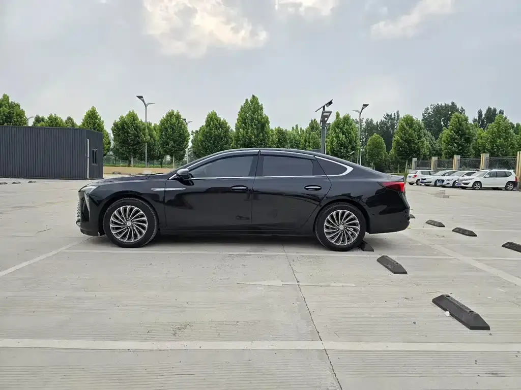 Buick LaCrosse 2024 из CN, фото 9