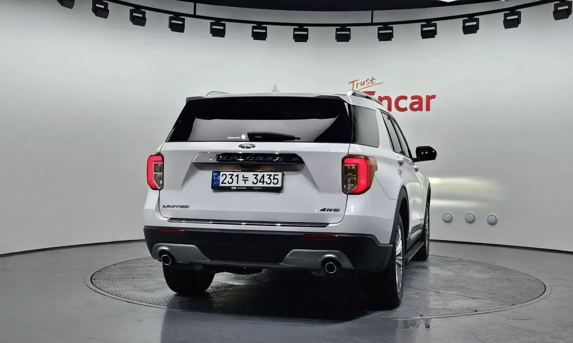 Ford Explorer 2023 из KR, фото 8