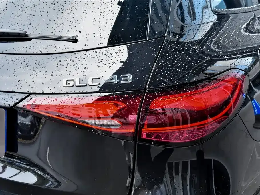 Mercedes-Benz GLC AMG — фото 5