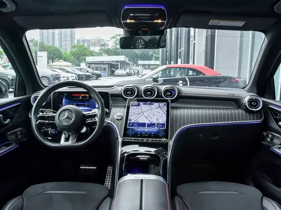 Mercedes-Benz GLC AMG — фото 10