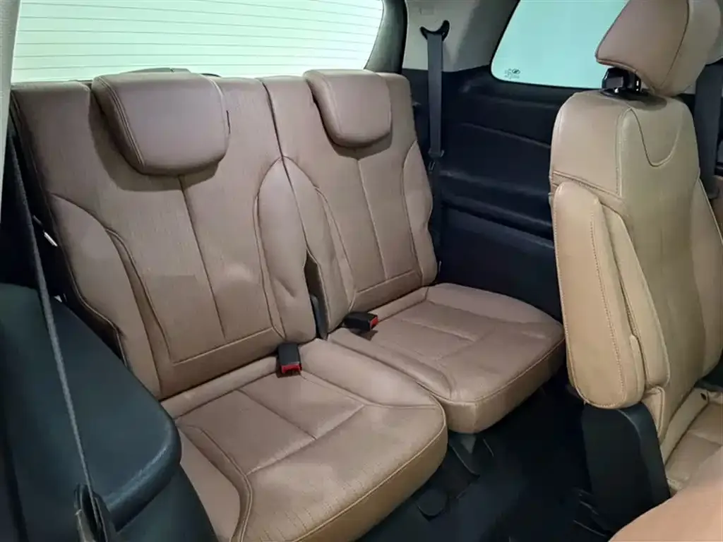 Buick GL6 2022 из CN, фото 8