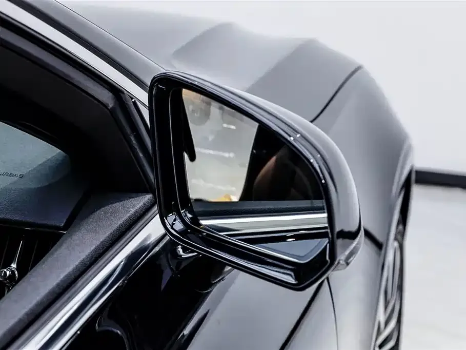 Volvo S90 — фото 2