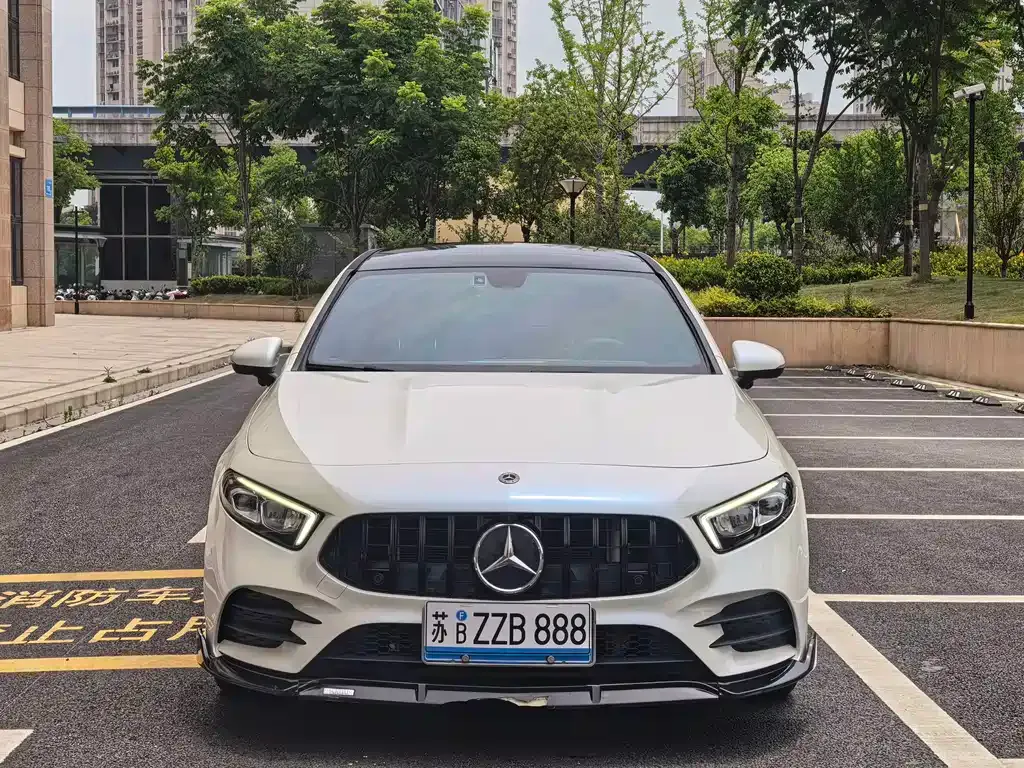 Mercedes-Benz A-Class — фото 10