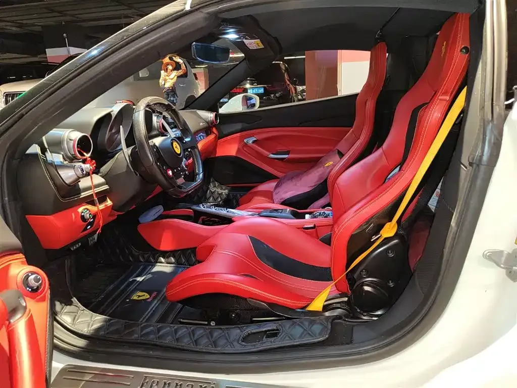 Ferrari F8 — фото 3