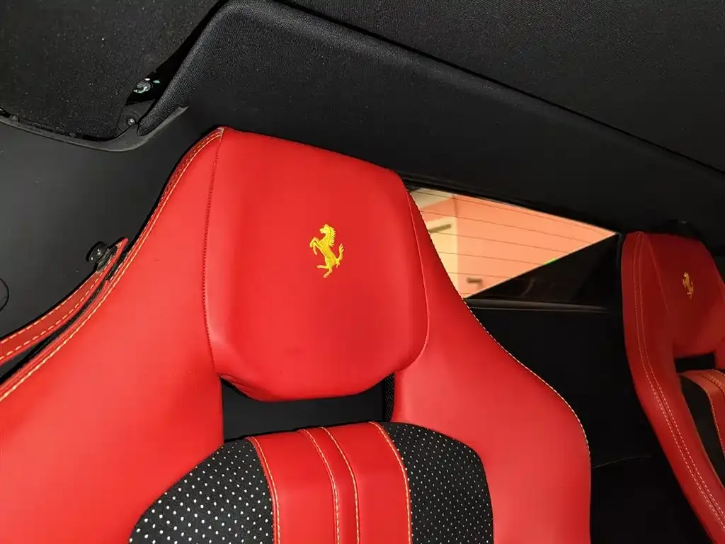 Ferrari F8 — фото 8