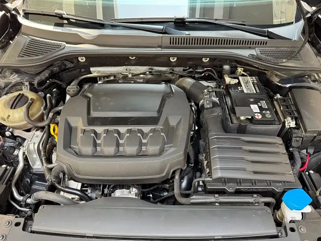 Volkswagen Passat — фото 10