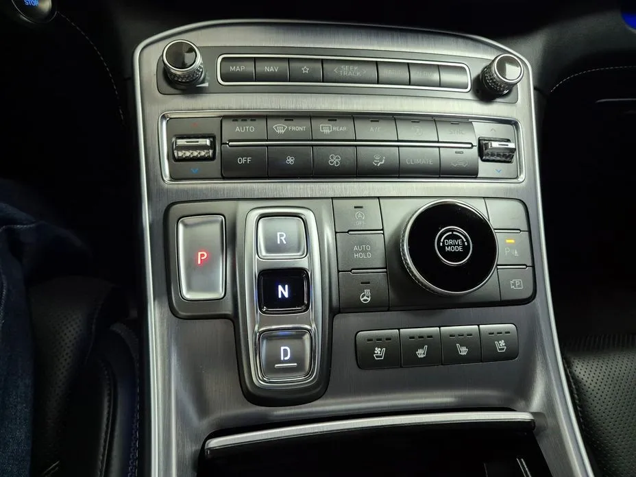 Hyundai Santafe — фото 3