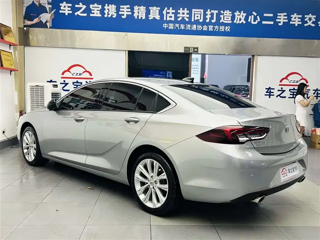 Buick Regal — фото 7