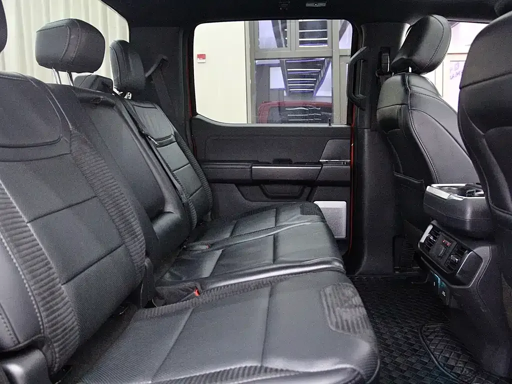 Ford F-150 Raptor 2023 из CN, фото 3