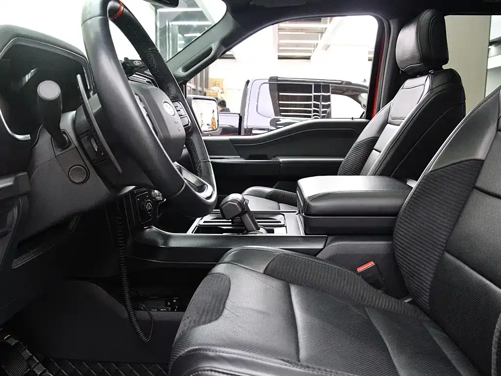 Ford F-150 Raptor 2023 из CN, фото 9