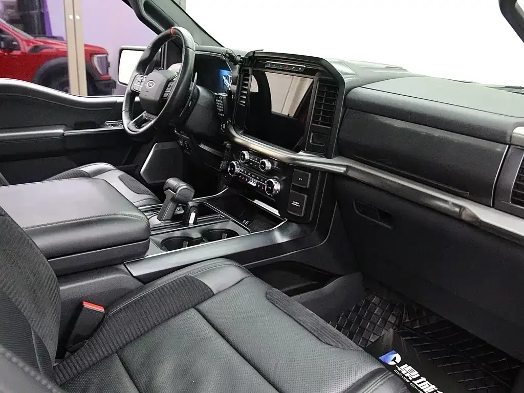 Ford F-150 Raptor 2023 из CN, фото 4