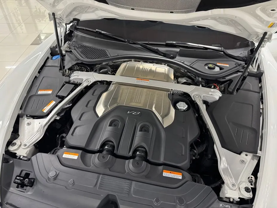 Bentley Continental 2023 из KR, фото 8