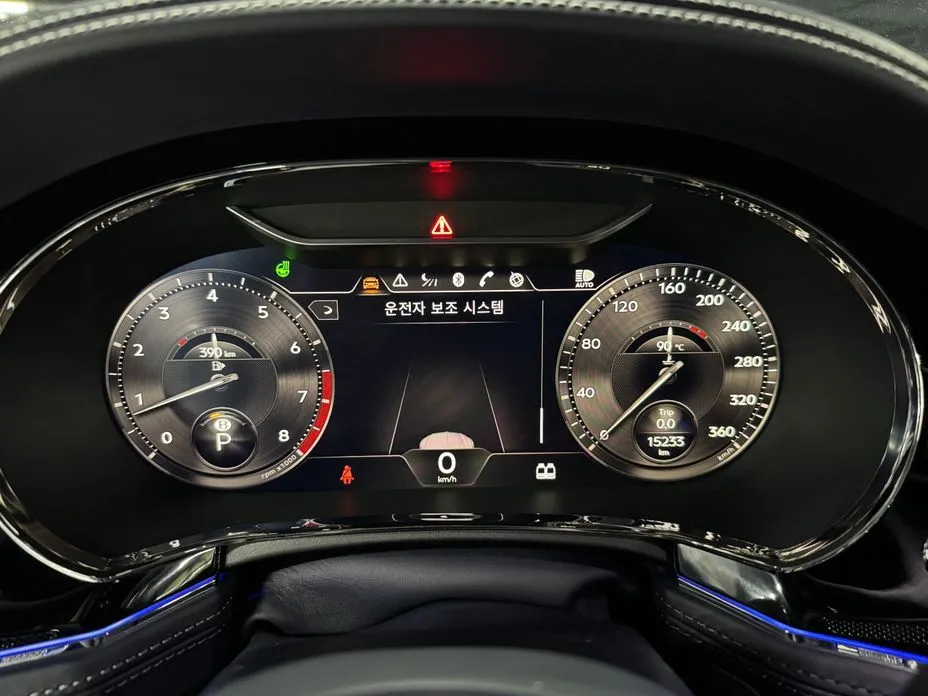 Bentley Continental 2023 из KR, фото 2