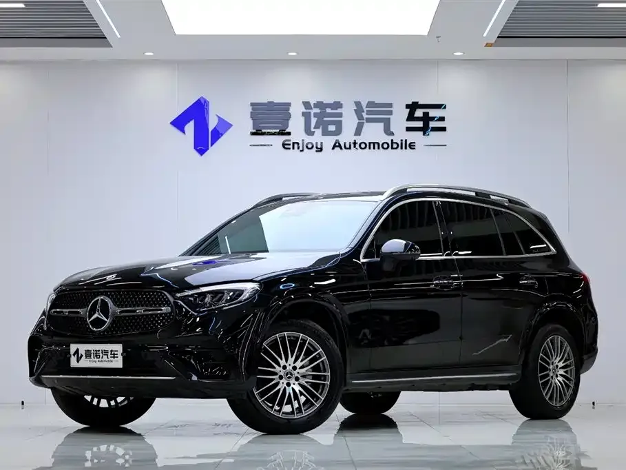 Mercedes-Benz GLC — фото 1