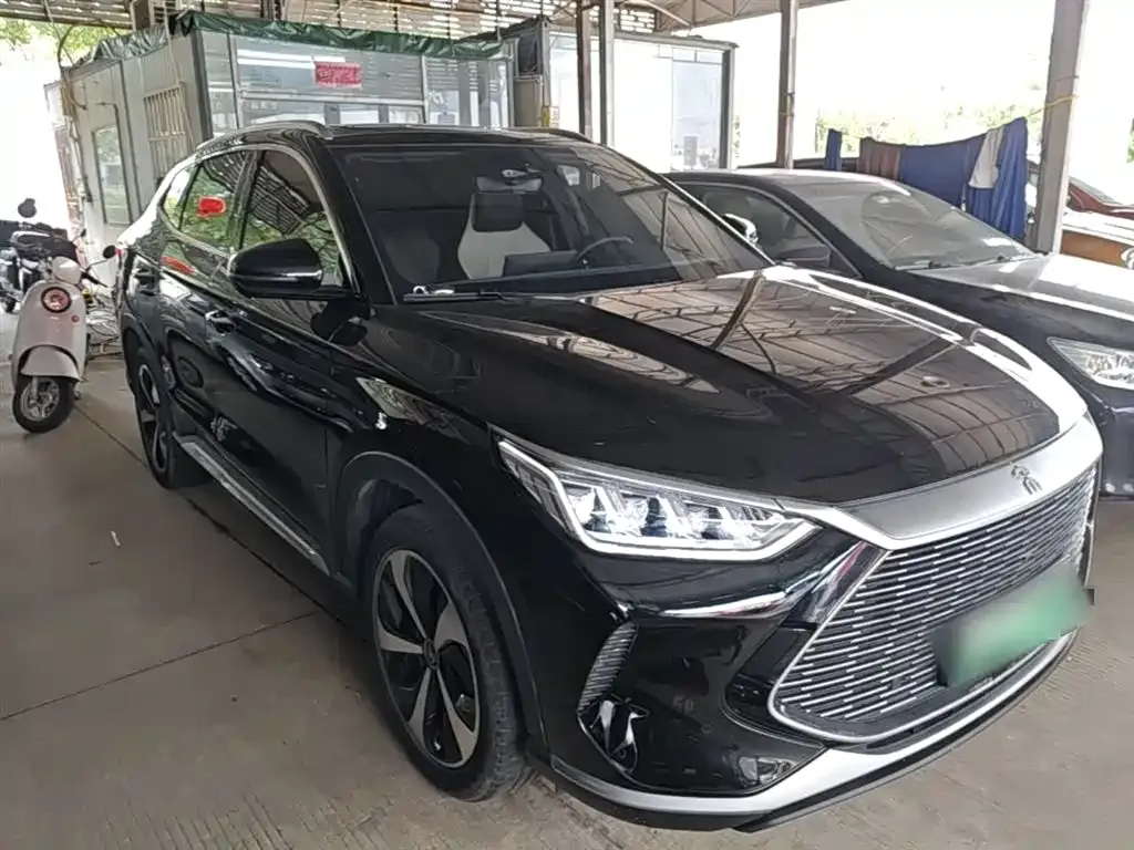 BYD PLUS New Energy — фото 3