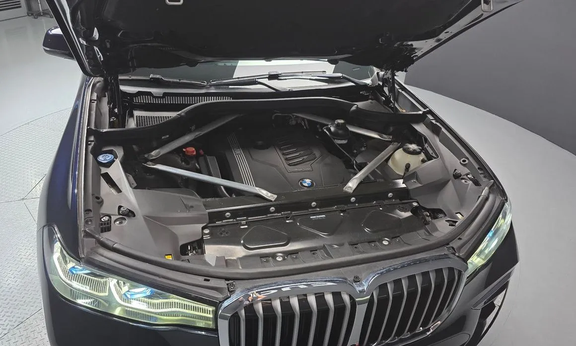 BMW X7 2021 из KR, фото 7