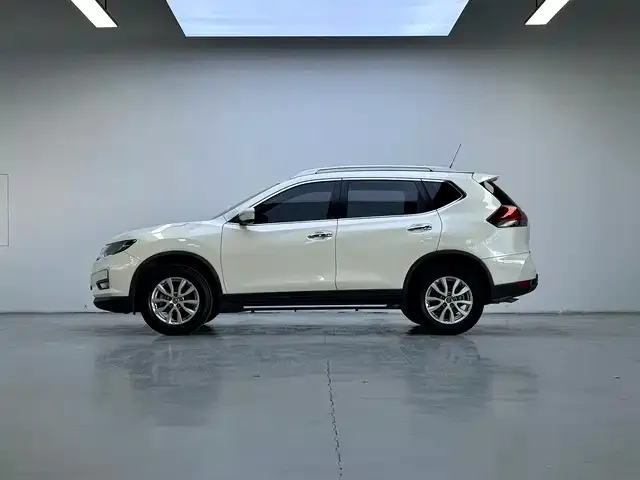Nissan X-Trail 2021 из CN, фото 7