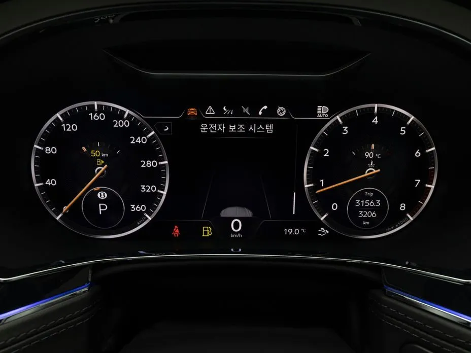 Bentley Continental 2024 из KR, фото 4
