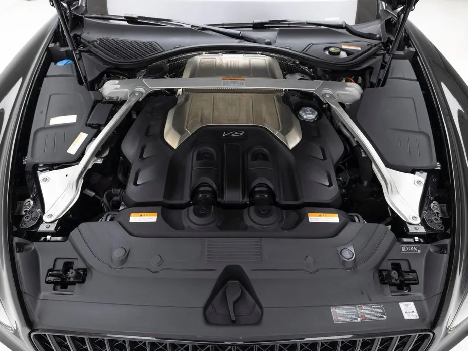 Bentley Continental 2024 из KR, фото 6
