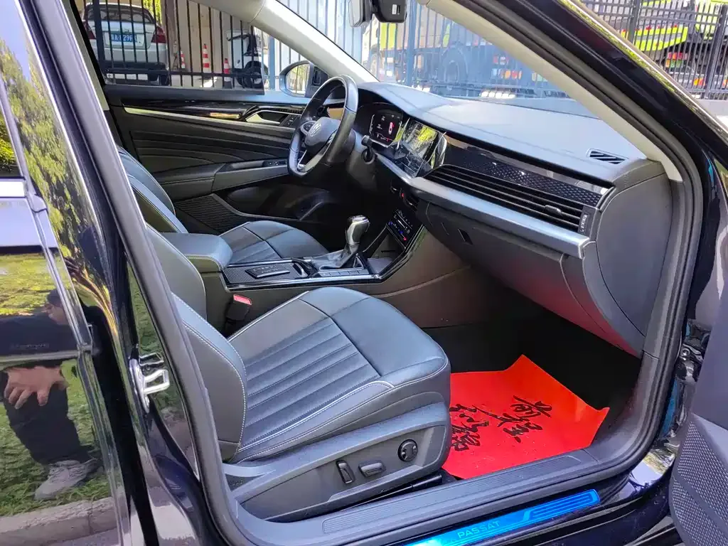 Volkswagen Passat — фото 8