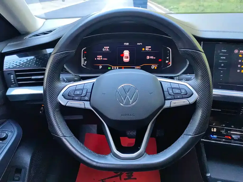Volkswagen Passat — фото 4