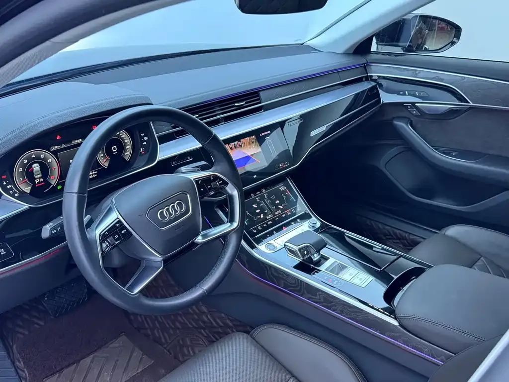 Audi A8 2021 из CN, фото 5