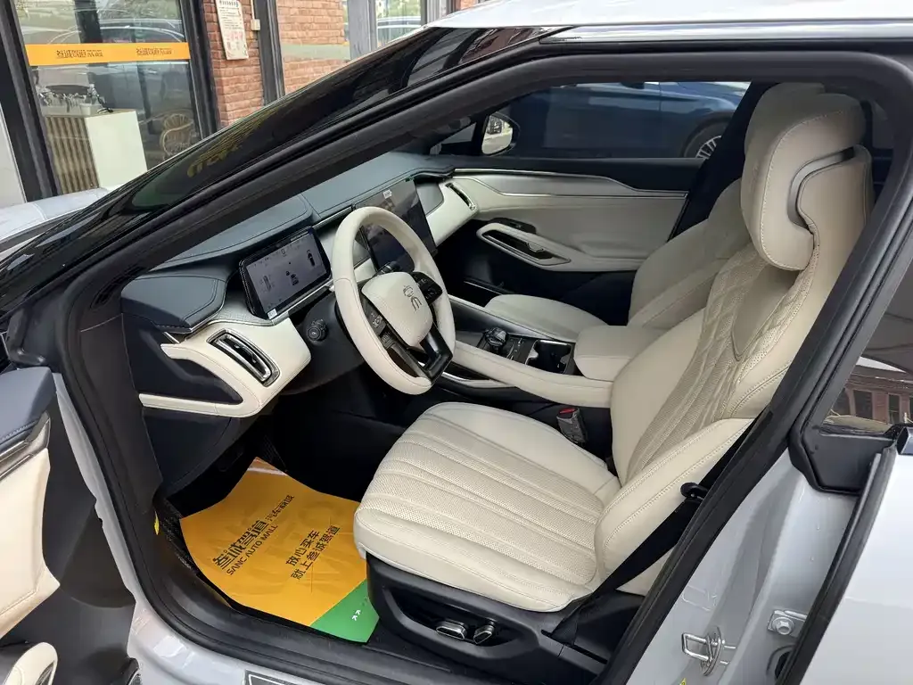BYD L EV 2024 из CN, фото 8