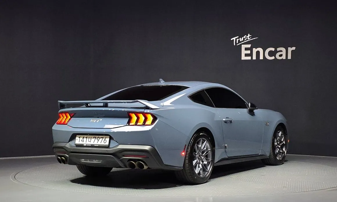 Ford Mustang 2024 из KR, фото 2